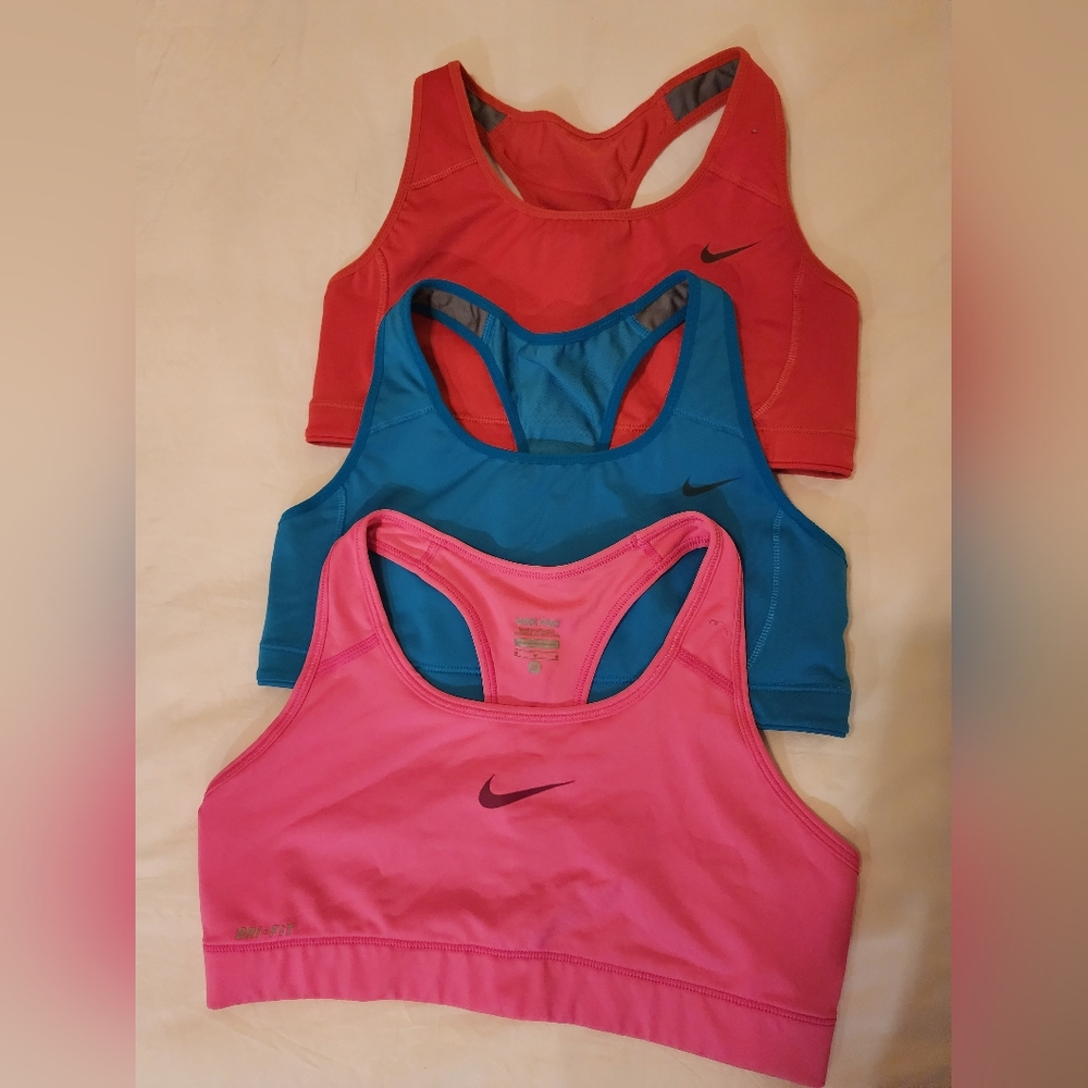 Nike Sports Bras - Medium - Bundle of 3